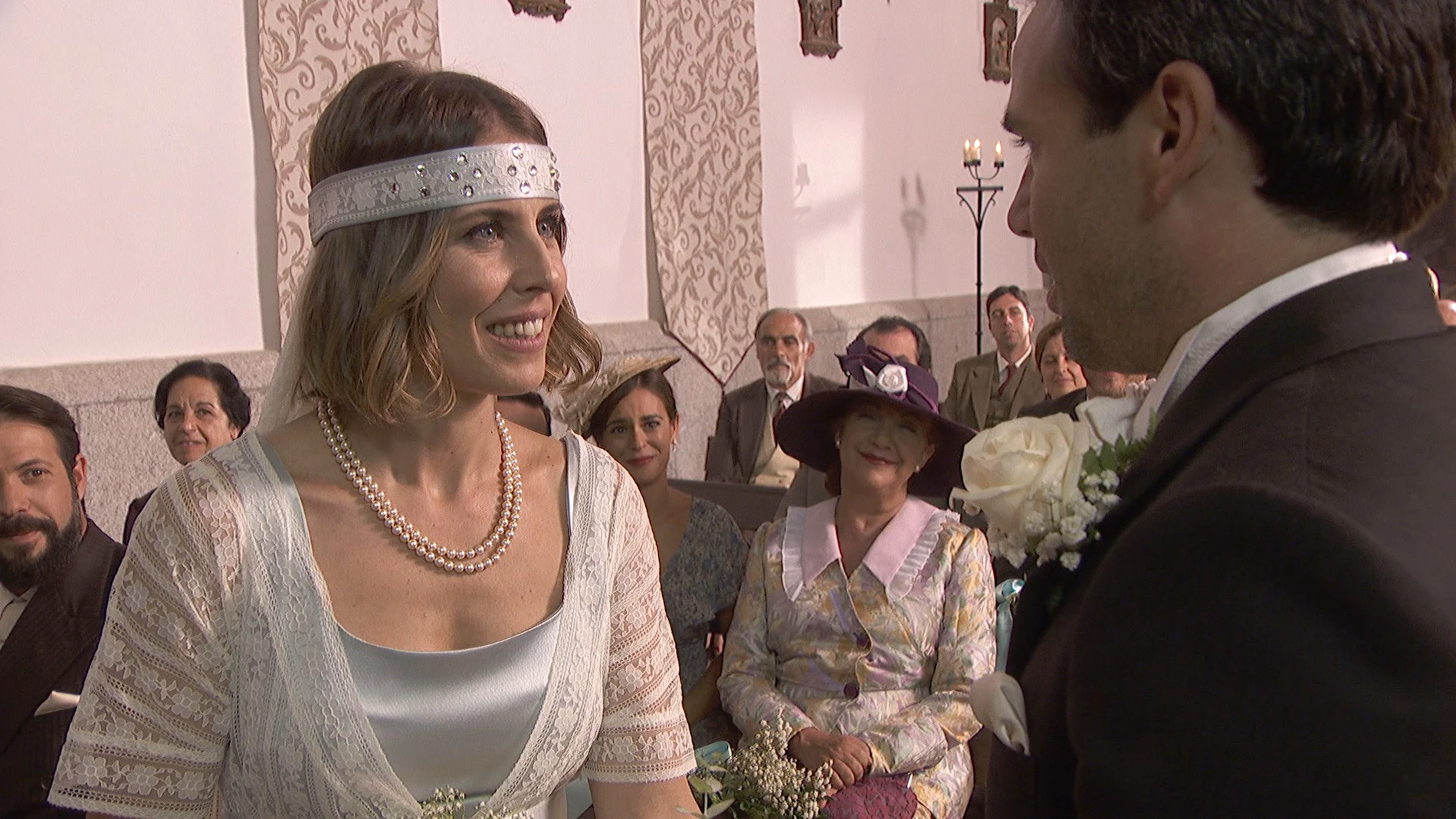 Adela y Carmelo llegan al altar, ¿se celebrará la boda?