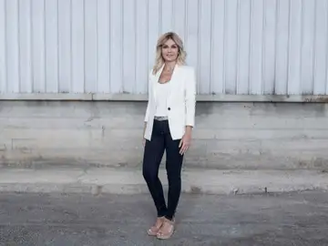 Sandra Golpe, presentadora de Antena 3 Noticias Sandra Golpe, presentadora de Antena 3 Noticias
