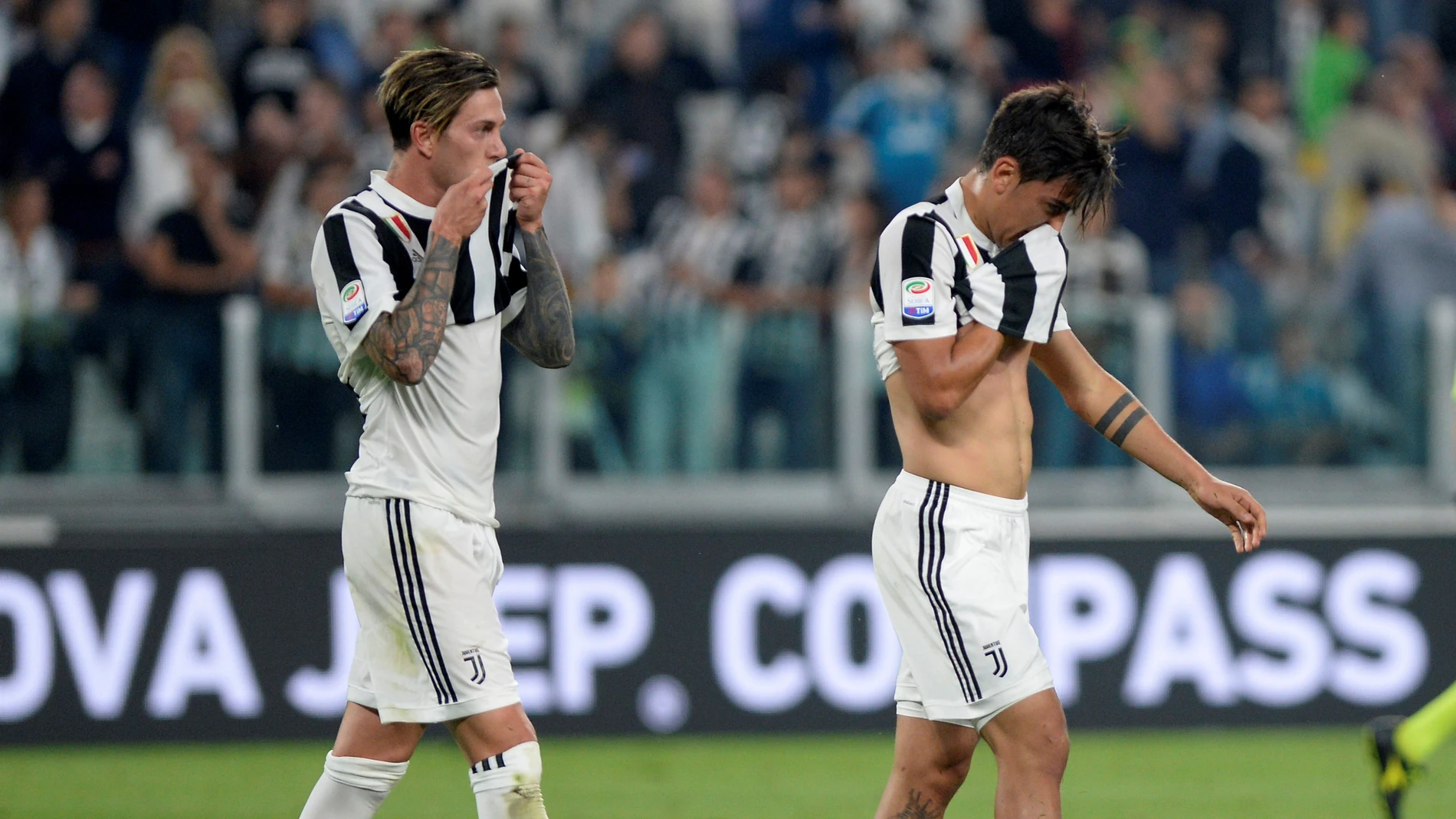 Dybala se lamenta de los tres puntos perdidos por la Juventus Dybala se lamenta de los tres puntos perdidos por la Juventus