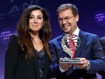 Javier Sierra y Cristina López Barrio, ganador y finalista del Premio Planeta 2017