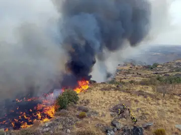 Incendio en Pereña de la Ribera y Villarino de los Aires Incendio en Pereña de la Ribera y Villarino de los Aires