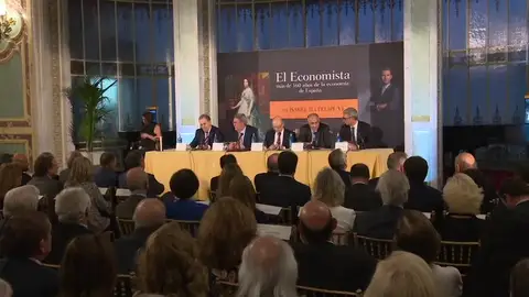 Javier Morillas presenta "El economista, más de 160 años de la economía española" Javier Morillas presenta "El economista, más de 160 años de la economía española"