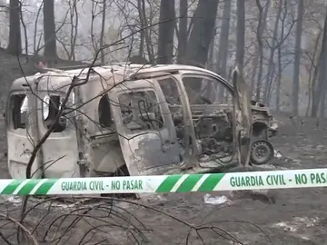 Al menos cuatro muertos en los más de 105 incendios que arrasan Galicia Al menos cuatro muertos en los más de 105 incendios que arrasan Galicia