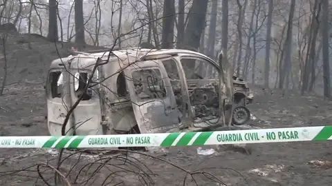 Al menos cuatro muertos en los más de 105 incendios que arrasan Galicia Al menos cuatro muertos en los más de 105 incendios que arrasan Galicia
