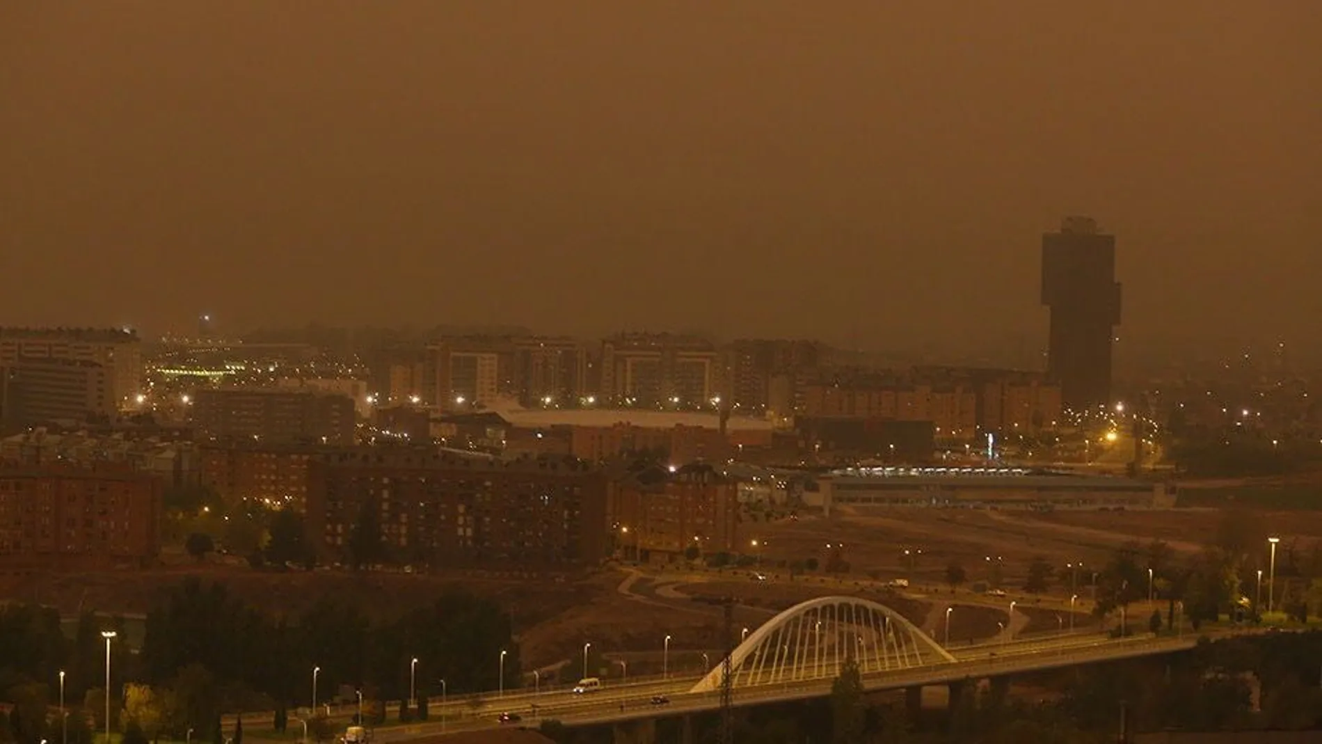 Ponferrada a las 10.00 horas por los incendios Ponferrada a las 10.00 horas por los incendios