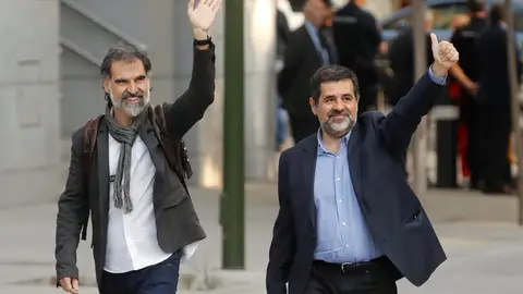 Jordi Cuixart, líder de Òmnium Cultural, y Jordi Sànchez, dirigente de la ANC, en una imagen de archivo.