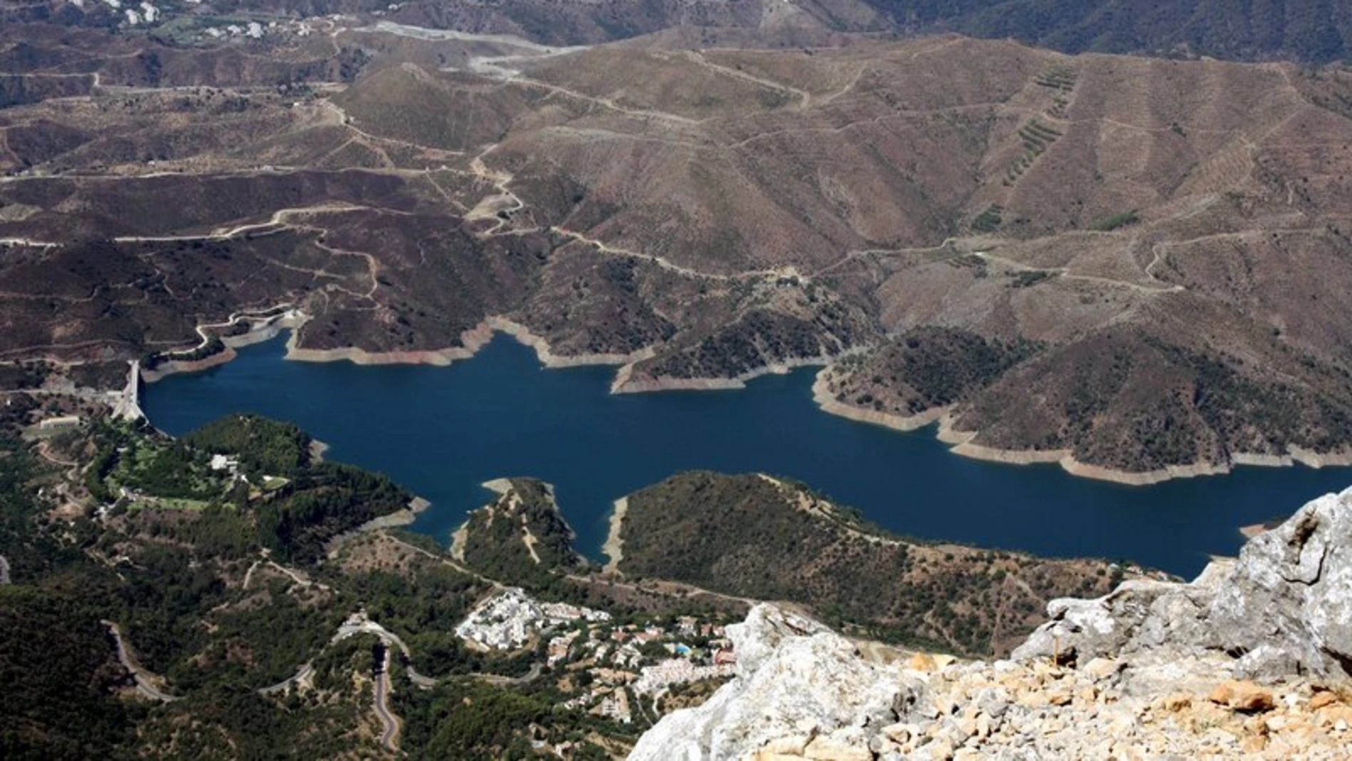 embalse embalse