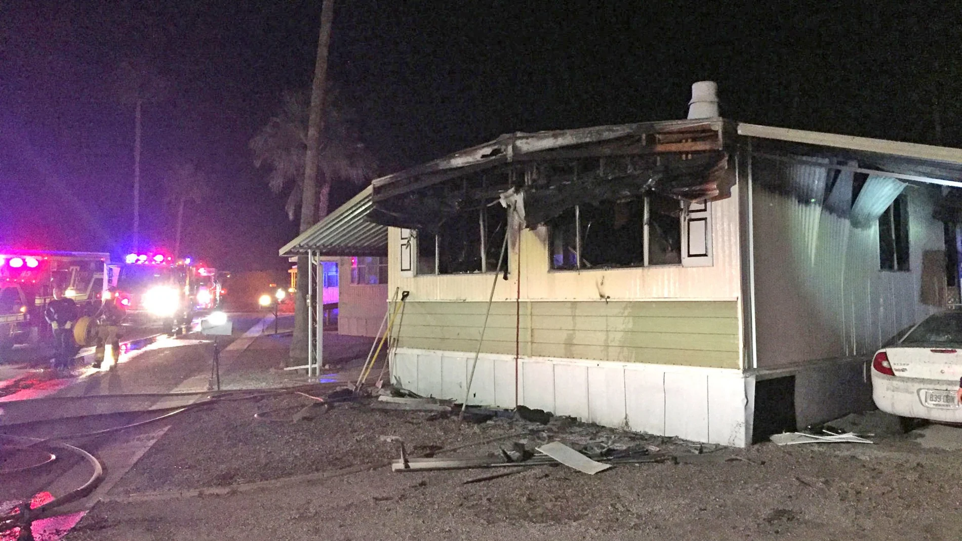 Casa incendiada accidentalmente por un hombre que intentaba matar arañas Casa incendiada accidentalmente por un hombre que intentaba matar arañas