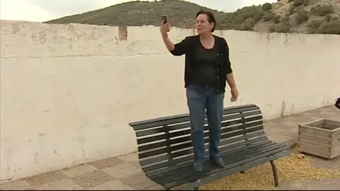 Llamando desde encima del banco... o desde el cerro Llamando desde encima del banco... o desde el cerro