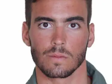 El piloto fallecido en la base de Torrejón, el teniente Fernando Pérez Serrano El piloto fallecido en la base de Torrejón, el teniente Fernando Pérez Serrano