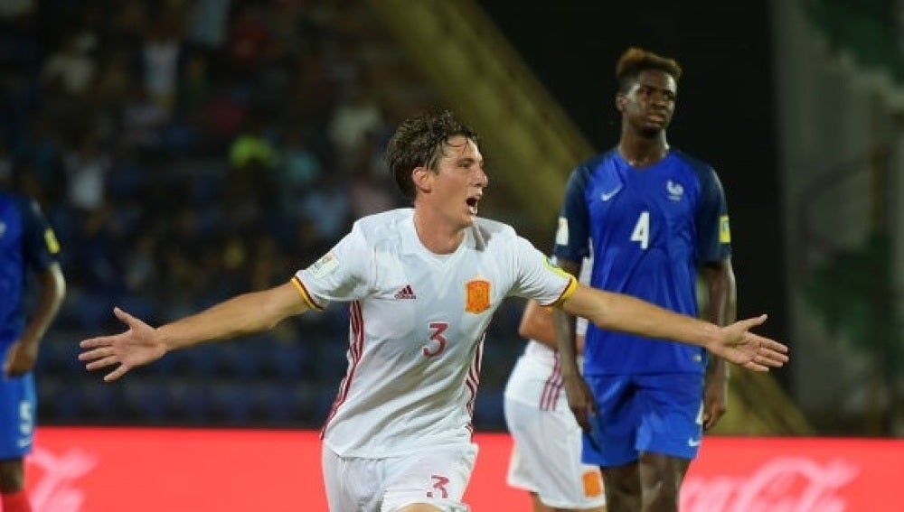Juan Miranda celebra su gol ante Francia