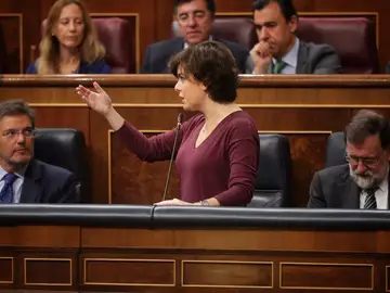 S.Santamaría rechaza que independentistas pueda dar lecciones de democracia S.Santamaría rechaza que independentistas pueda dar lecciones de democracia