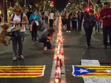 Concentración en la Avenida de la Diagonal de Barcelona convocada anoche por Omnium Cultural y la ANC para pedir la libertad de sus líderes Concentración en la Avenida de la Diagonal de Barcelona convocada anoche por Omnium Cultural y la ANC para pedir la libertad de sus líderes