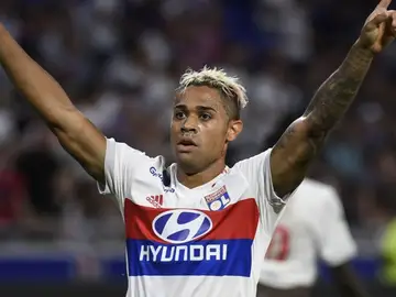 Mariano, en un partido con el Lyon. Mariano, en un partido con el Lyon.