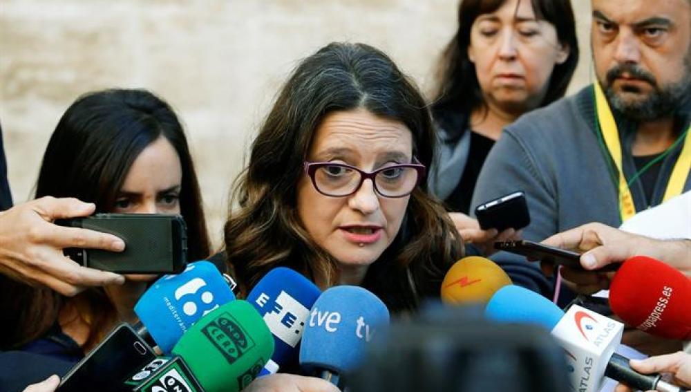 La vicepresidenta del Consell, Mónica Oltra, comparece ante los medios de comunicación