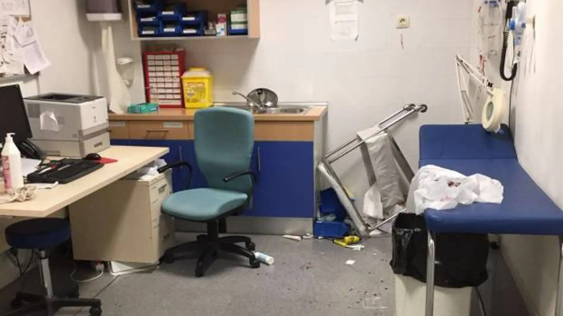 Consulta destrozada Consulta destrozada