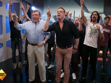 Los Morancos toman el control de 'El Hormiguero 3.0' secuestrando a Jorge Salvador y desterrando a Pablo Motos Los Morancos toman el control de 'El Hormiguero 3.0' secuestrando a Jorge Salvador y desterrando a Pablo Motos