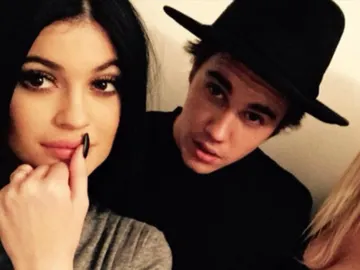Justin Bieber y Kylie Jenner Justin Bieber y Kylie Jenner