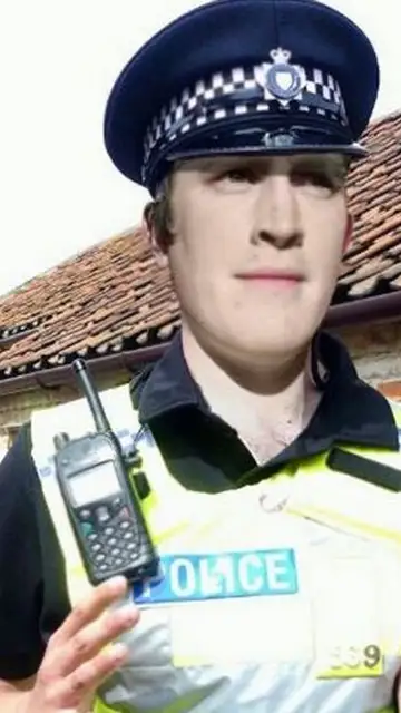 La doble vida de un hombre que se hizo pasar por Policía La doble vida de un hombre que se hizo pasar por Policía