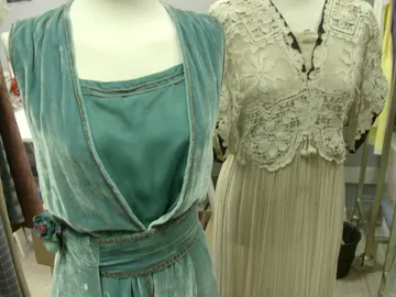 Los secretos de los trajes de época que lucen las damas en la recepción de la reina Los secretos de los trajes de época que lucen las damas en la recepción de la reina