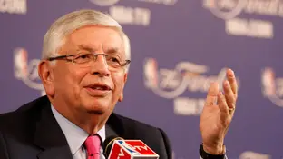 David Stern, durante una rueda de prensa David Stern, durante una rueda de prensa