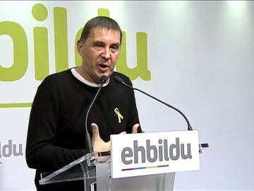 Otegi cree que "algún día" se proclamará la república vasca tras la "gran lección" que ha dado Cataluña