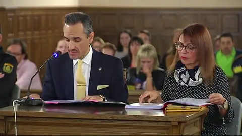 Marina y Laura murieron estranguladas con una brida y con las manos Marina y Laura murieron estranguladas con una brida y con las manos