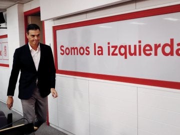 Pedro Sánchez antes de comparecer en Ferraz