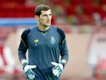Iker Casillas, durante un entrenamiento con el Oporto Iker Casillas, durante un entrenamiento con el Oporto
