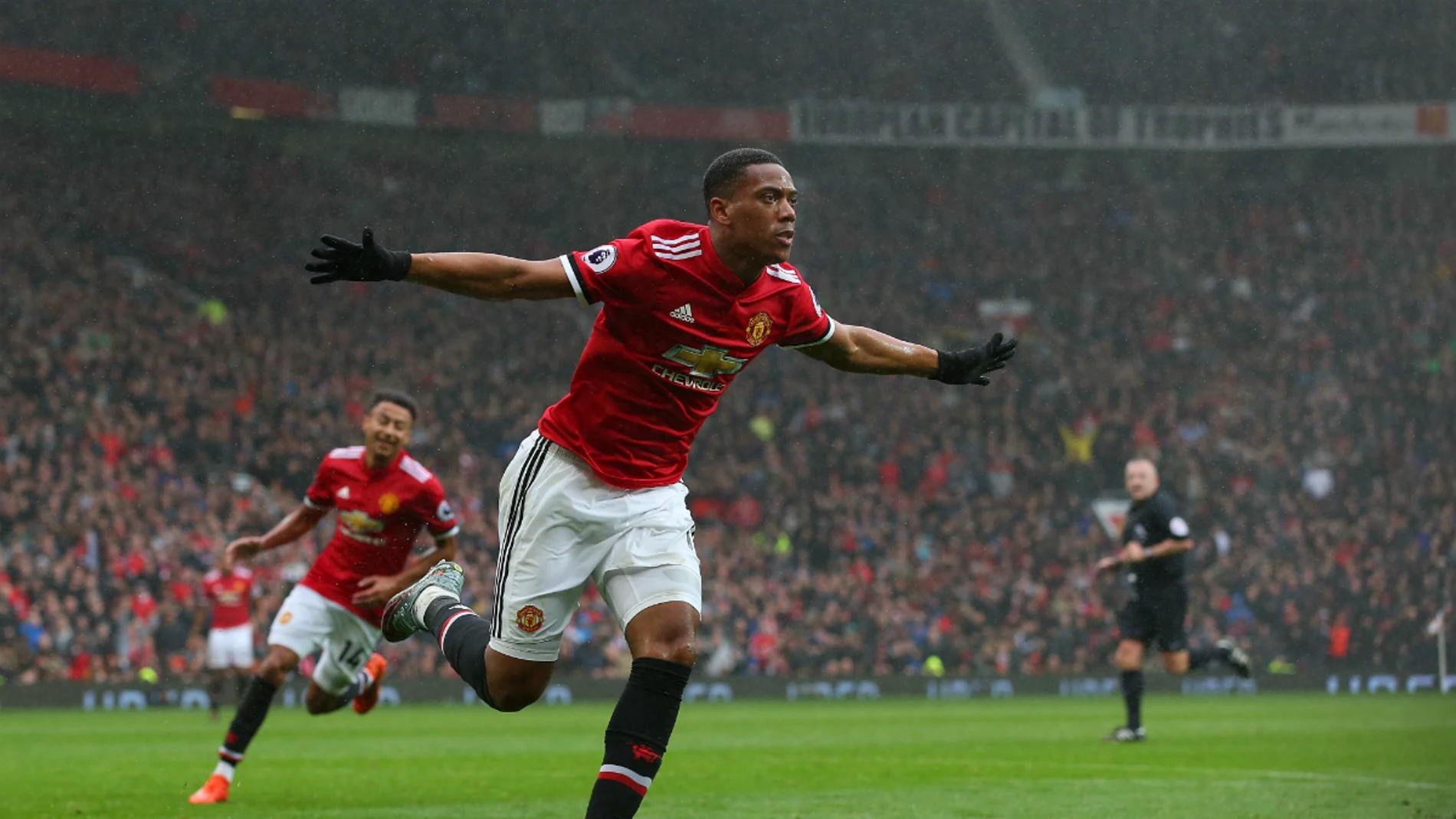 Anthony Martial celebra un gol con el United Anthony Martial celebra un gol con el United