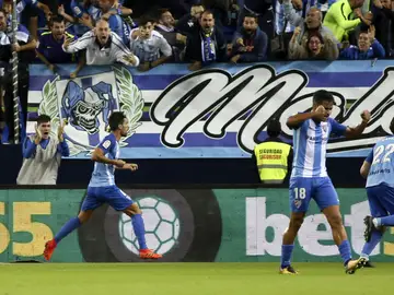 Adrián González celebra su gol ante el Celta Adrián González celebra su gol ante el Celta