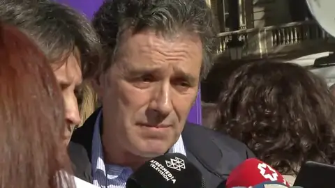 El vicepresidente de Sociedad Civil Catalana: "Ha sido una locura que nos ha llevado a un precipicio" El vicepresidente de Sociedad Civil Catalana: "Ha sido una locura que nos ha llevado a un precipicio"