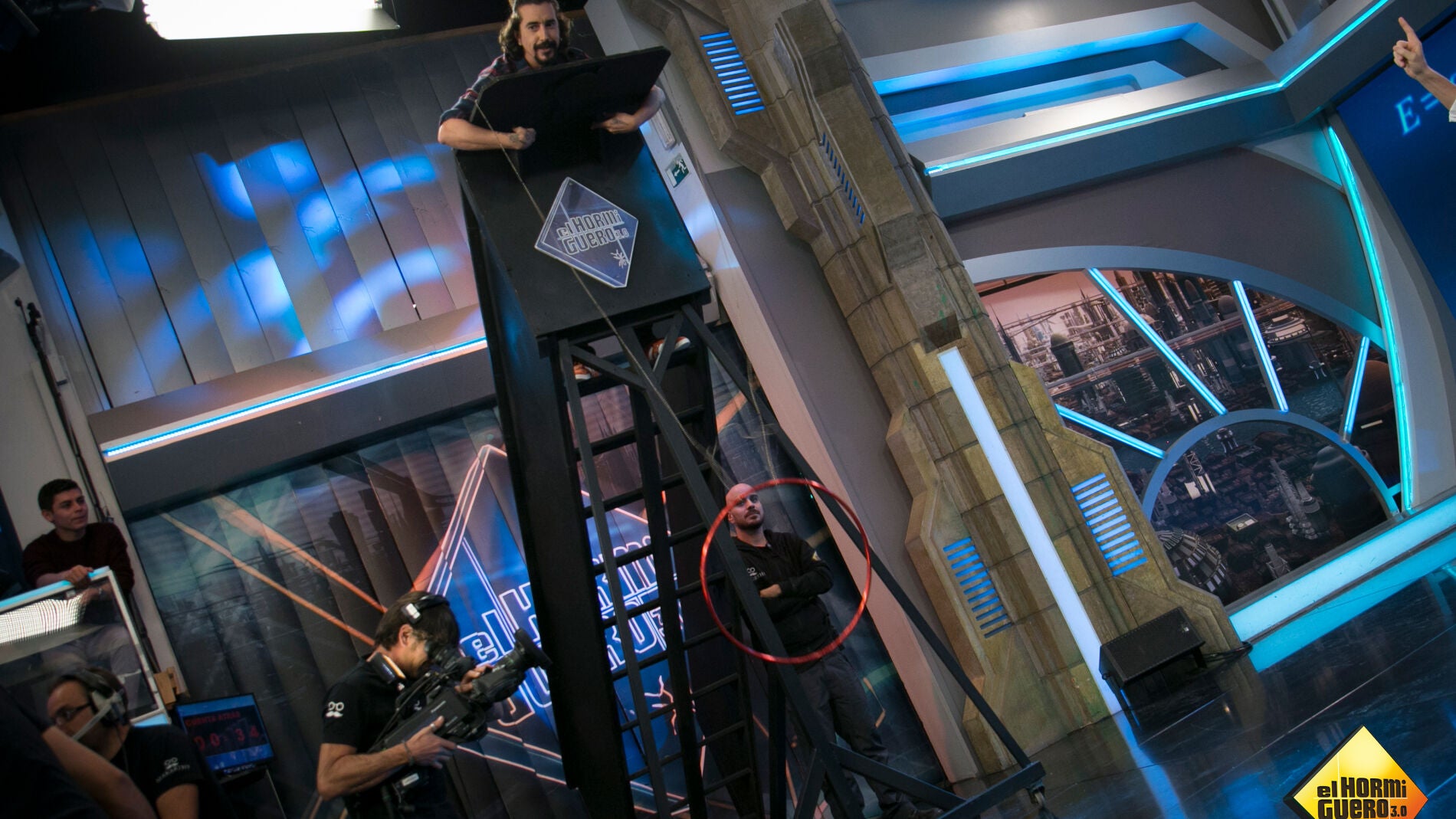 Marron desaf&iacute;a la tercera ley de Newton en 'El Hormiguero 3.0'