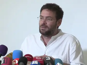 Fachin acusa a Iglesias de actuar como Rajoy con el 155 al intervenir la marca Podemos en Cataluña Fachin acusa a Iglesias de actuar como Rajoy con el 155 al intervenir la marca Podemos en Cataluña