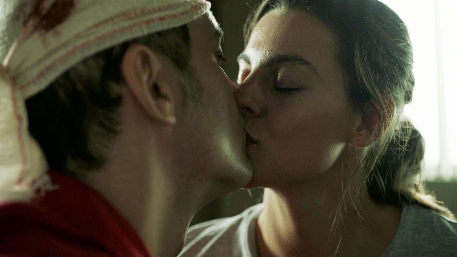 Berl&iacute;n, con vistas a su tr&aacute;gico futuro, propone &ldquo;un negocio rom&aacute;ntico&rdquo; a Ariadna