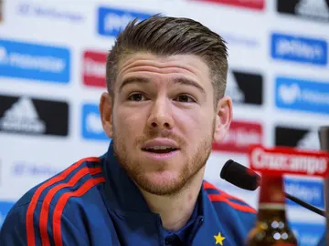 Alberto Moreno, en una rueda de prensa Alberto Moreno, en una rueda de prensa