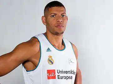 Walter Tavares, nuevo pívot del Real Madrid Walter Tavares, nuevo pívot del Real Madrid