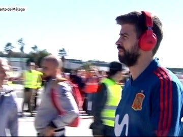 Málaga recibe a Gerard Piqué con normalidad