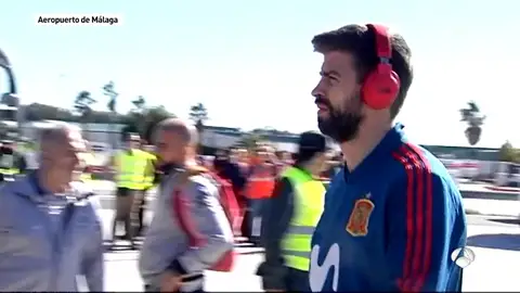 Málaga recibe a Gerard Piqué con normalidad Málaga recibe a Gerard Piqué con normalidad