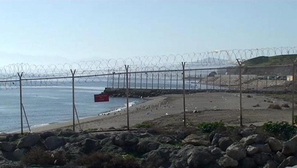Imagen de televisión de la frontera de Ceuta