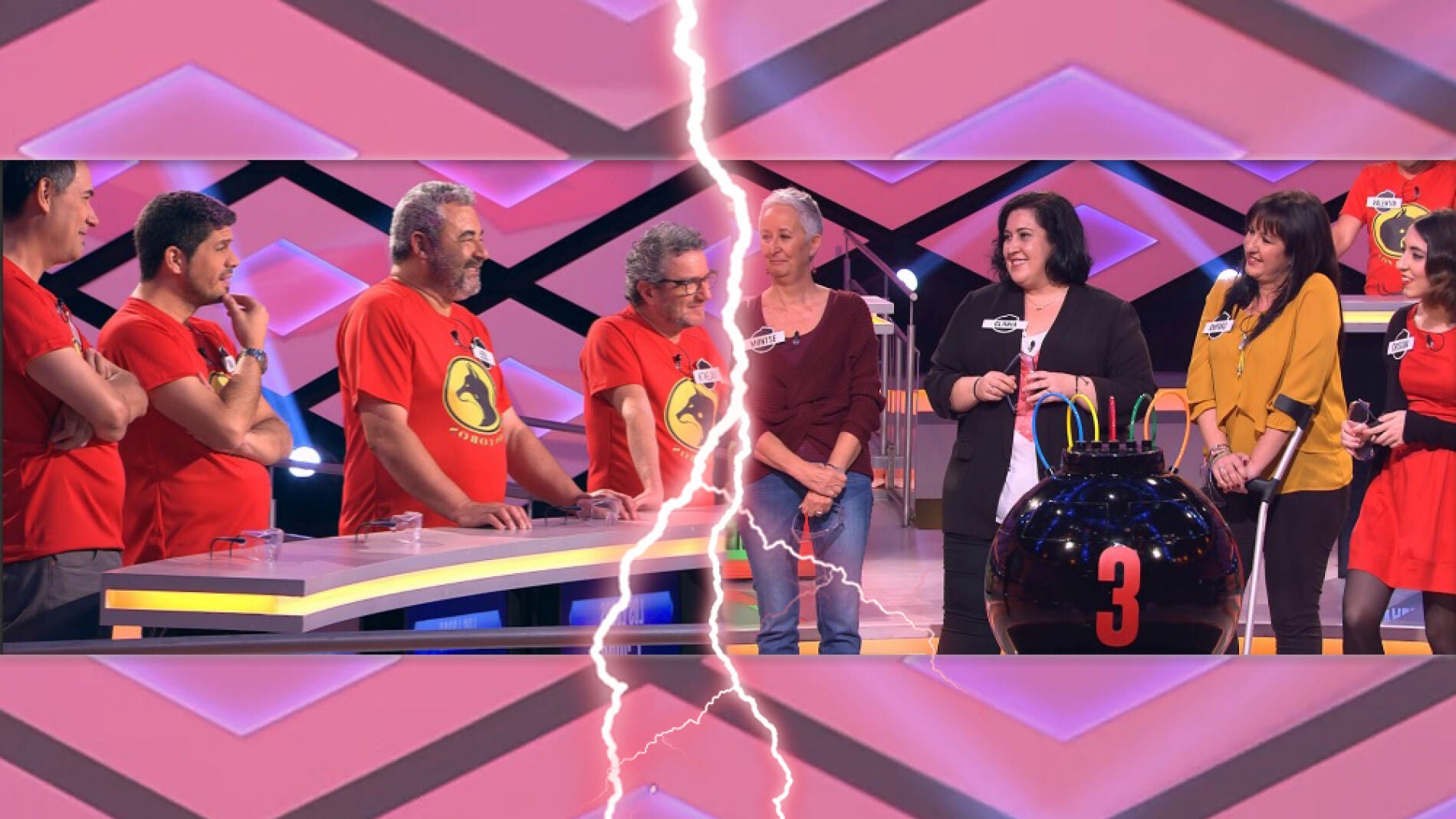 La re&ntilde;ida batalla final de las 'Extremis' y 'Los Lobos' por bote