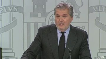 Íñigo Méndez de Vigo, en la rueda de prensa tras el Consejo de Ministros
