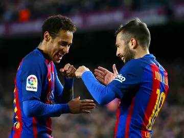 Jordi Alba y Neymar celebran un gol en la etapa del brasileño en el Barça Jordi Alba y Neymar celebran un gol en la etapa del brasileño en el Barça
