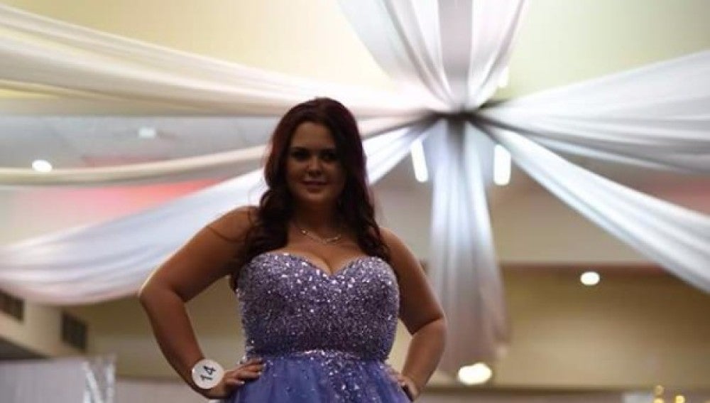 En su baile de graduación
