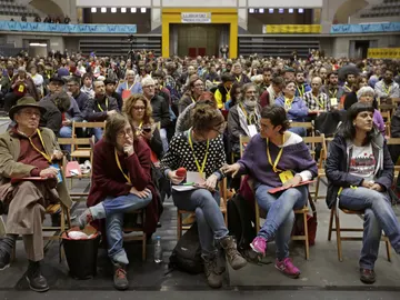 Las dirigentes de la CUP Julia de Jódar, Eulàlia Reguant, Mireia Vehí, Natalia Sánchez y Anna Gabriel Las dirigentes de la CUP Julia de Jódar, Eulàlia Reguant, Mireia Vehí, Natalia Sánchez y Anna Gabriel