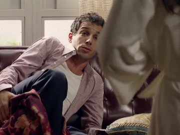 Ignacio pasa la noche en casa de María Ignacio pasa la noche en casa de María