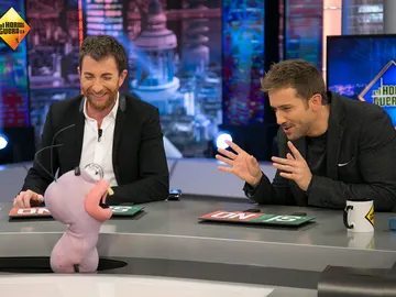Trancas y Barrancas sacan a la luz las confesiones más profundas de Pablo Alborán en 'El Hormiguero 3.0' Trancas y Barrancas sacan a la luz las confesiones más profundas de Pablo Alborán en 'El Hormiguero 3.0'