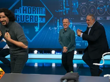 El calambrazo más divertido de Jorge Salvador en 'El Hormiguero 3.0' El calambrazo más divertido de Jorge Salvador en 'El Hormiguero 3.0'