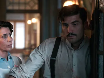 Fidel se lamenta: "Para Julia solo seré el médico que no supo salvar la vida de su hermano" Fidel se lamenta: "Para Julia solo seré el médico que no supo salvar la vida de su hermano"