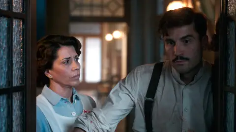 Fidel se lamenta: "Para Julia solo seré el médico que no supo salvar la vida de su hermano" Fidel se lamenta: "Para Julia solo seré el médico que no supo salvar la vida de su hermano"